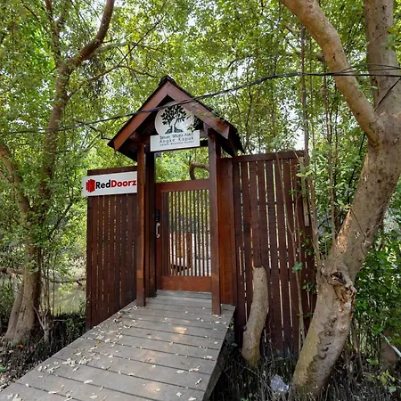 RedDoorz Resort @ Taman Wisata Mangrove-2